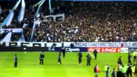 Racing 3 Godoy Cruz 0.Salida del equipo..