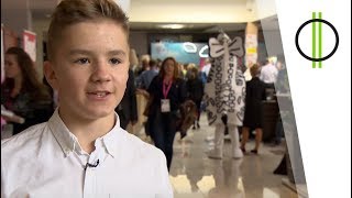 A 14 éves síbajnok, 3 nyelvet beszél, blogger-vlogger, sőt sneakers...