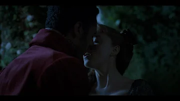 Passionate Kiss Scene in the Garden - Daphne and Simon | Bridgerton S01E04 | PassionVerse