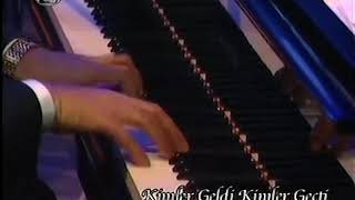 Kimler Geldi Kimler Geçti - İzel - Şevket Uğurluer Trio - Anılarla Müzik Resimi