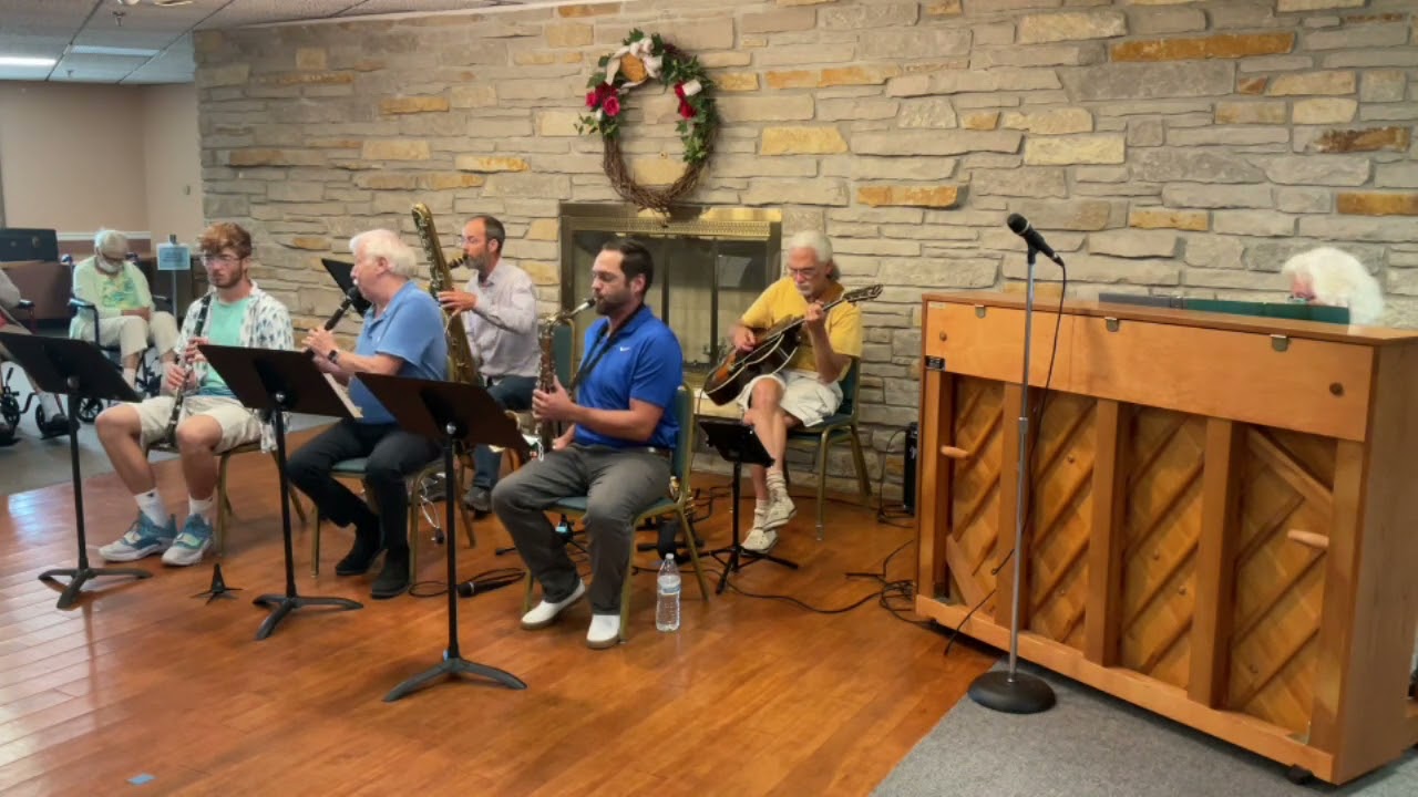 OAK CREST BOYS Jazz Band playing "Kansas City Man Blues" on 3 Sept 2022
