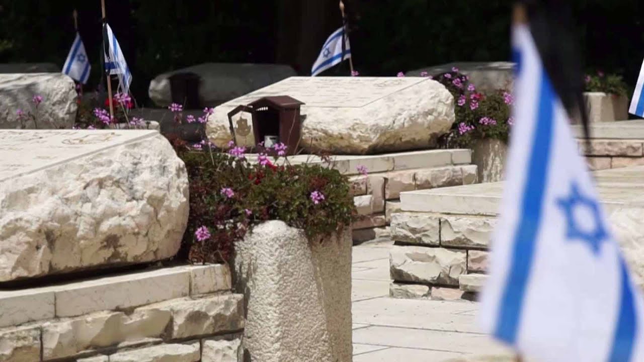 זוכרים את הנופלים מרחוק: יום הזיכרון לחללי מערכות ישראל