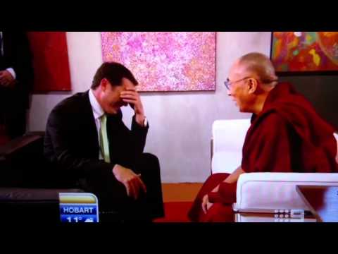 dalai-lama-interview:-pizza-joke-fail-australia-2011