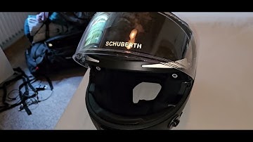 Schuberth c5 Visor Problem( how to fix in 10 second)