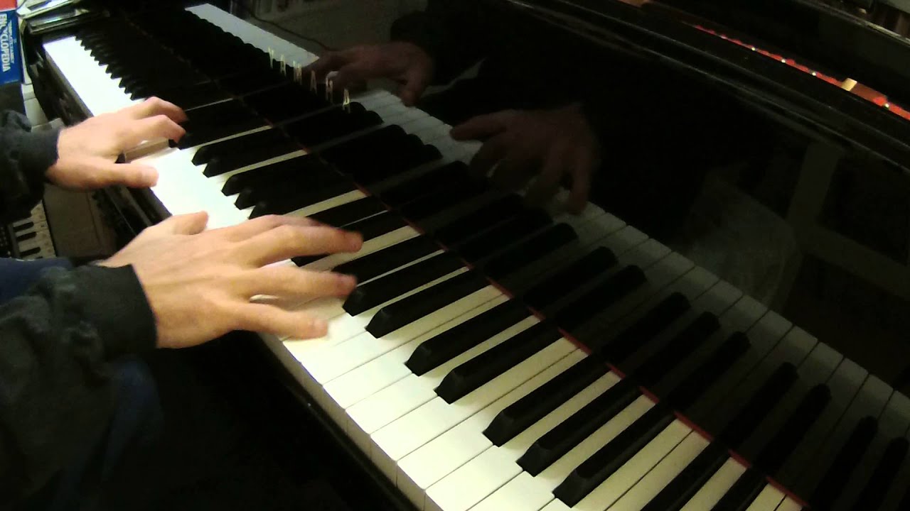 YouTube पर 'Man of the World', from 'Naruto Shippuden' for Piano Solo देखें