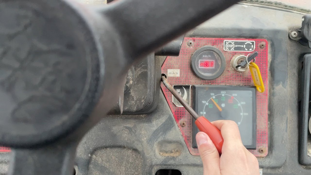 Køb Redskabsbærer Carraro Superpark 3800 HST på Klaravik