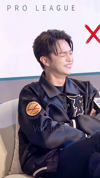 XuKai : 'she shines like a Buddha' 😄 #37K #fallingintoyoursmile #xukai