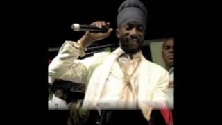 Video thumbnail of "SIZZLA - LOVE MY LIFE"