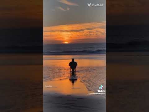 بقيتي غريبة يا دنيا