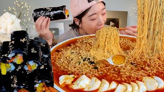 ASMR 오랜만에 먹네요🤤꼬들꼬들 순두부열라면 꼬마김밥 리얼먹방 :) Soft tofu ramen, rice roll MUKBANG