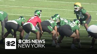 Jets hold first official workout of training camp