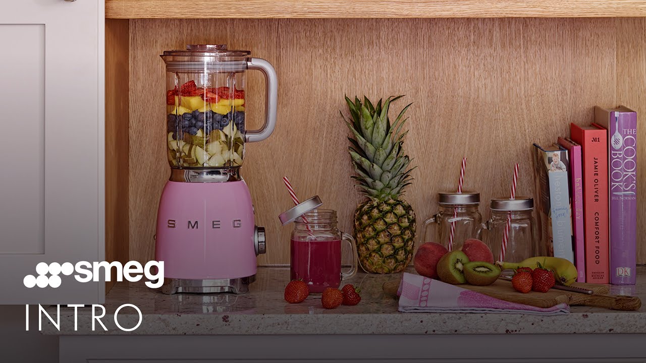 Introducing the Smeg Personal Blender