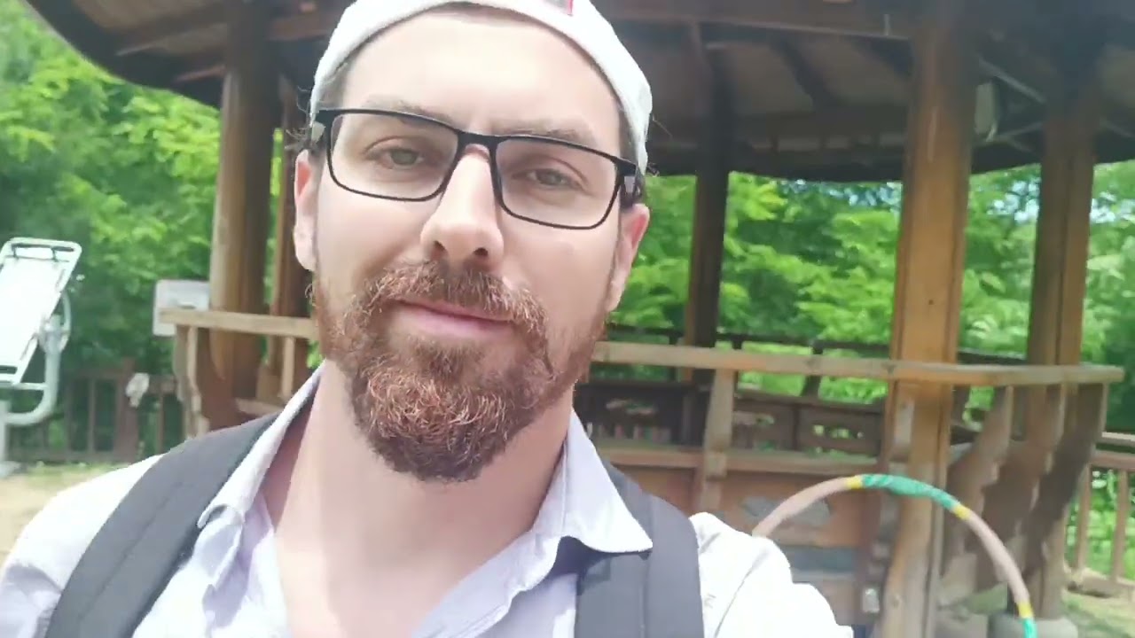 Чонан, провинция Чонхун-Нандо, парк на горе, рыбы и розы!