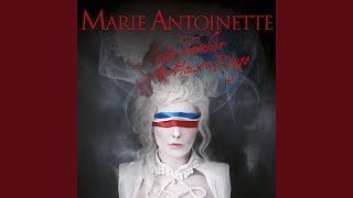 Video thumbnail of "Marie-Antoinette et le Chevalier de Maison Rouge - Tu penses à elle"