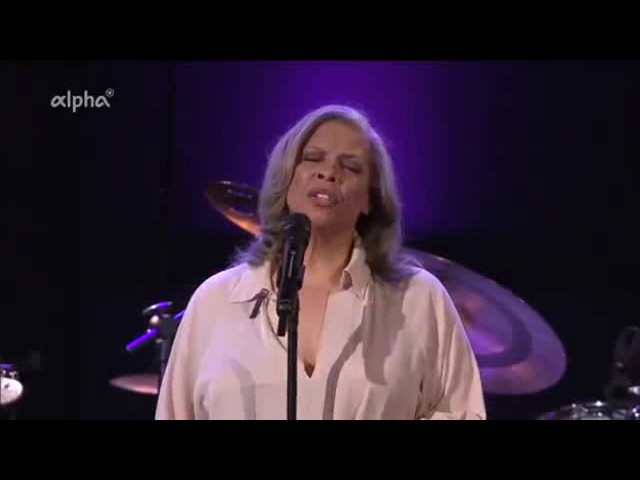 Patti Austin - Lean On Me - Live