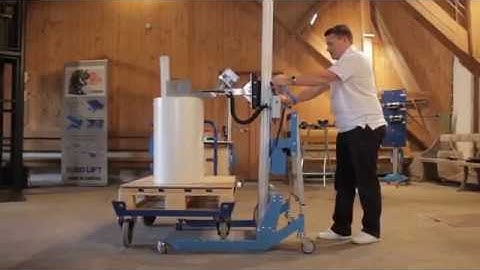 Pronomic - Pneumatic Expand and Turn trolley lifting heavy reels.