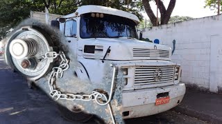 Corrente Na Tampa Do Tanque Do Diesel