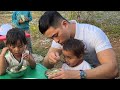 Bữa ăn ấm áp của Lê Anh Nuôi nấu cho các cháu vùng cao Lai Châu