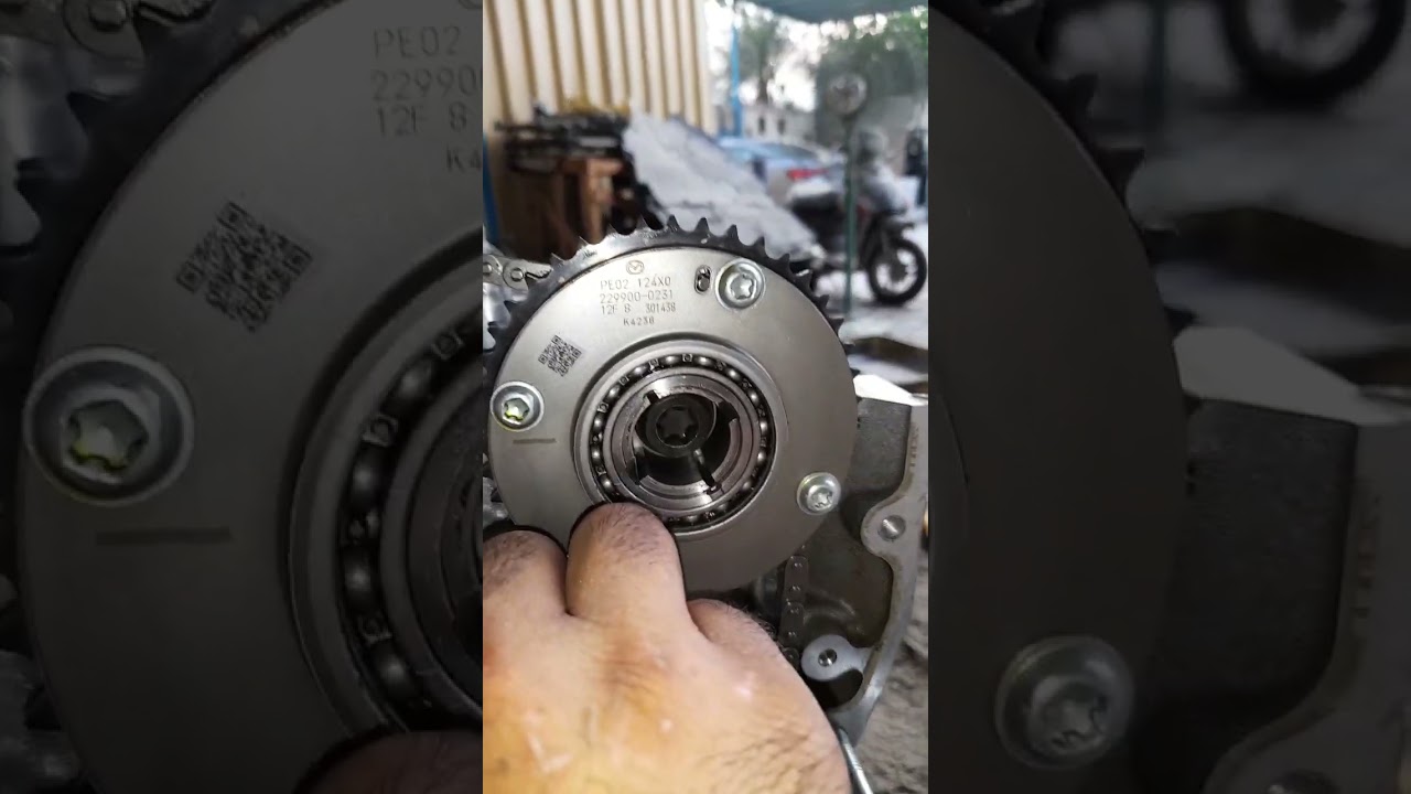 Метки синхронизации двигателя Mazda CX-5 AWD PY 2023 года.