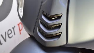 Sierstrip / rooster vervangen | Vespa Sprint - YouTube