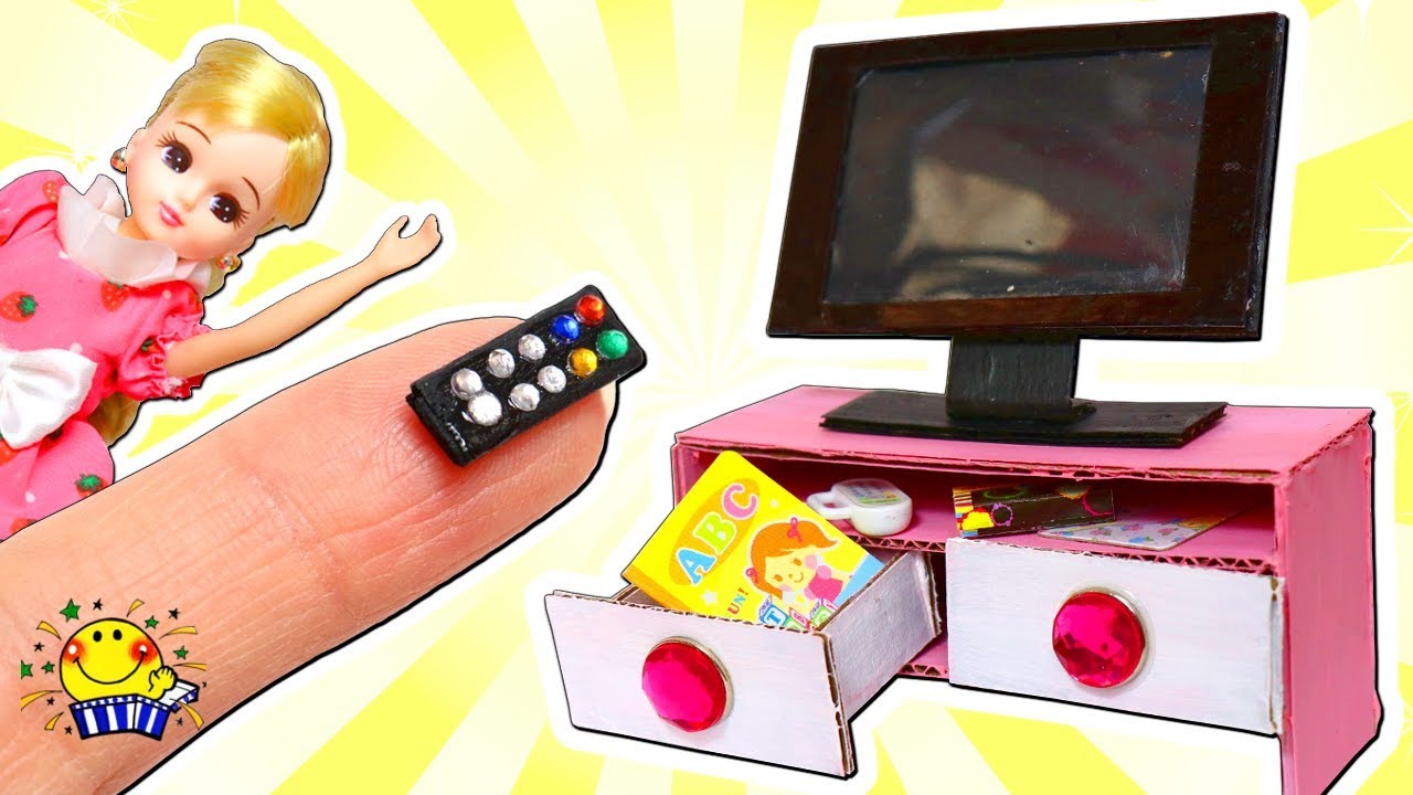 リカちゃん リアルミニチュアテレビにテレビ台を手作り ダンボールでおうちハウスの家具をdiy Miniature Tv おもちゃ たまごmammy Youtube