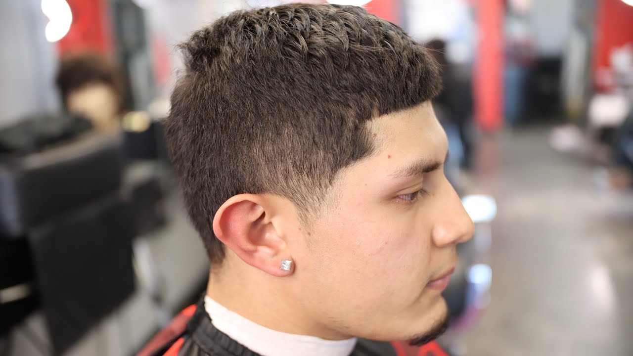 Mid Taper Fade Barber Tutorial! 1.5 Guard On Sides - Youtube