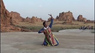 Mongolian girl traditional dance