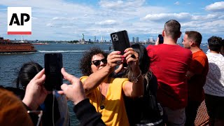 Visa applicants may have to post bond of up to $15,000 to enter the US