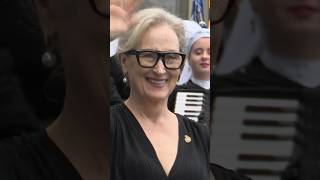 La emoción de #merylstreep al ser recibida con una gran ovación del público asturiano ❤️
