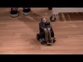 Howard hace un JUGUETE de Stephen Hawking | The Big Bang Theory (Español Latino)