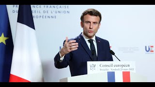 Macron accueille la Conférence Nationale du Handicap à l'Élysée