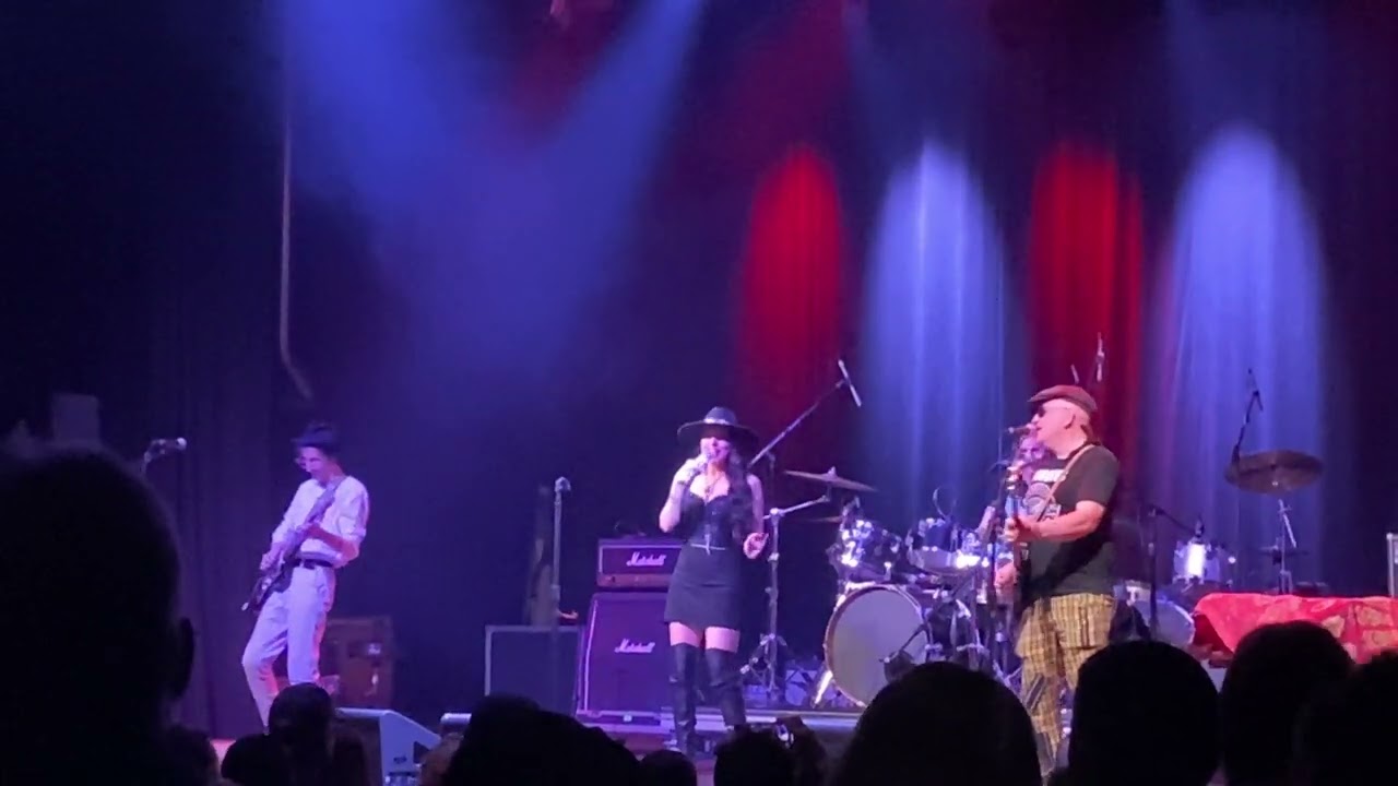 Bow Wow Wow - Do You Wanna Hold Me? (Live Anaheim 8/5/2023) Dame Madelyn Totally 80’s