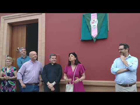 Azulejo de Santa Ana en la calle Divina Pastora como la primera hermandad en procesionar por allí.