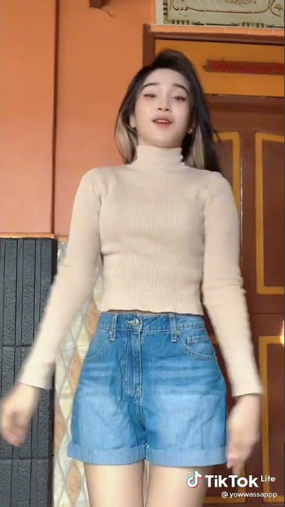 GOYANG TIKTOK RAHMA ENJOY😍🤤