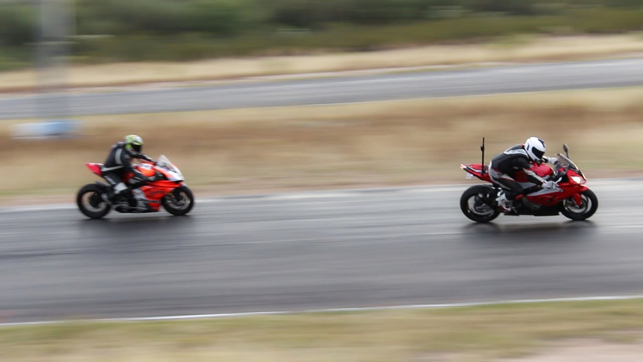 MaxWrist at the TRACK!