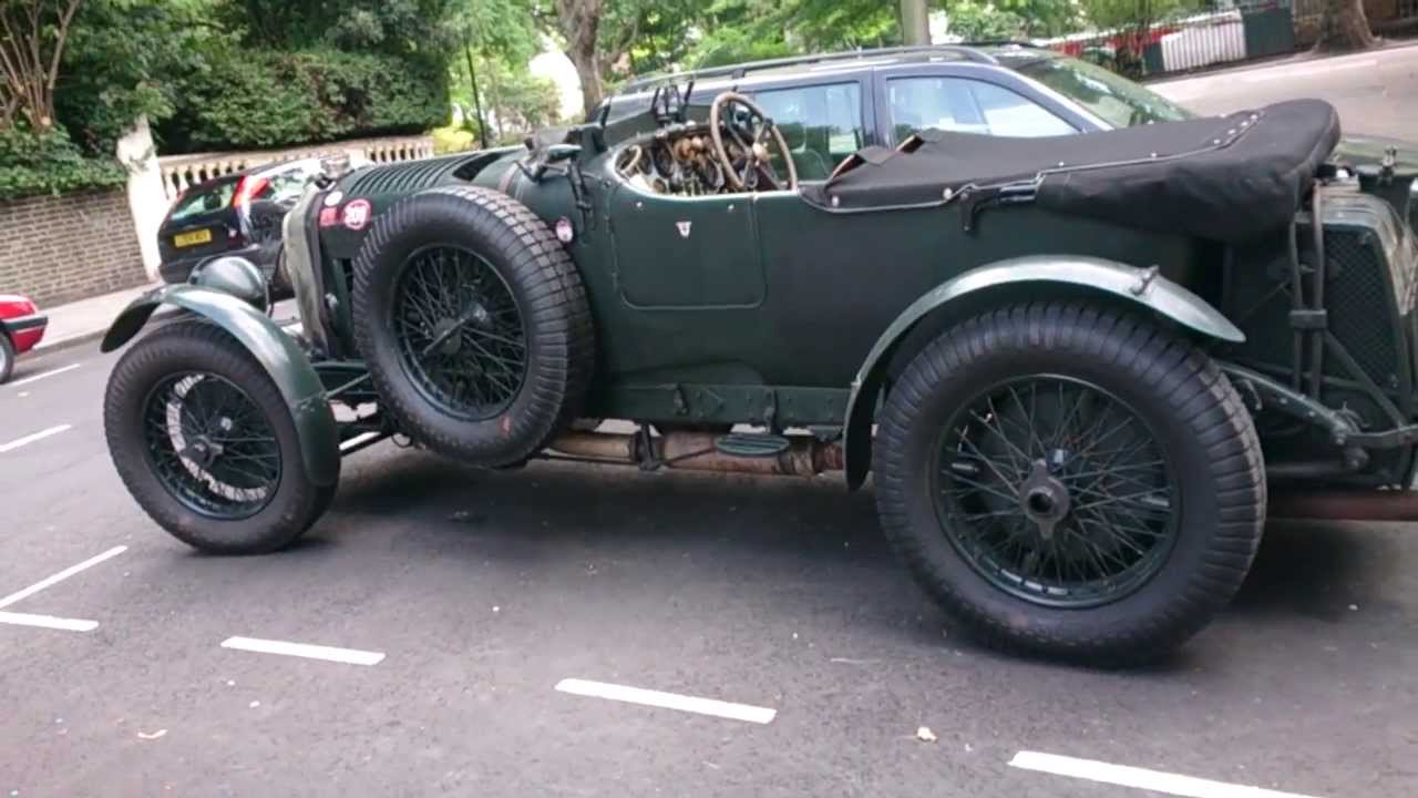 Old Car Bentley
