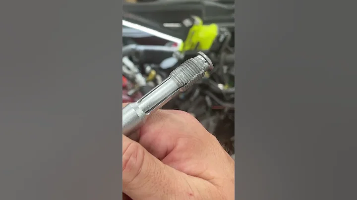 Use a "backtap" to fix damaged damaged spark plug threads in engine. #crossthread #firebird #plugs