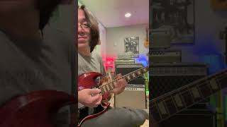 Every Gibson SG Player in 9 seconds! (Too happy!) Resimi