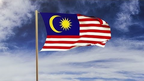4K Malaysia flag with cloud waving in the wind. Green screen, alpha matte. Loopable animation Stock