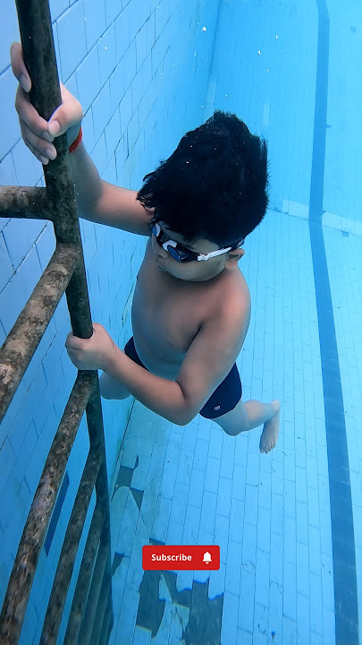 Deep Water Swimming 🏊🏻 #swimming #swimmingtips #swim #deepwater