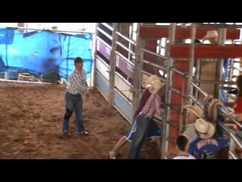 Sankey Rodeo, Bull Riding - New Caney, TX.avi