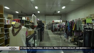 Four Corners Thrift Store opens at new location with help from volunteers