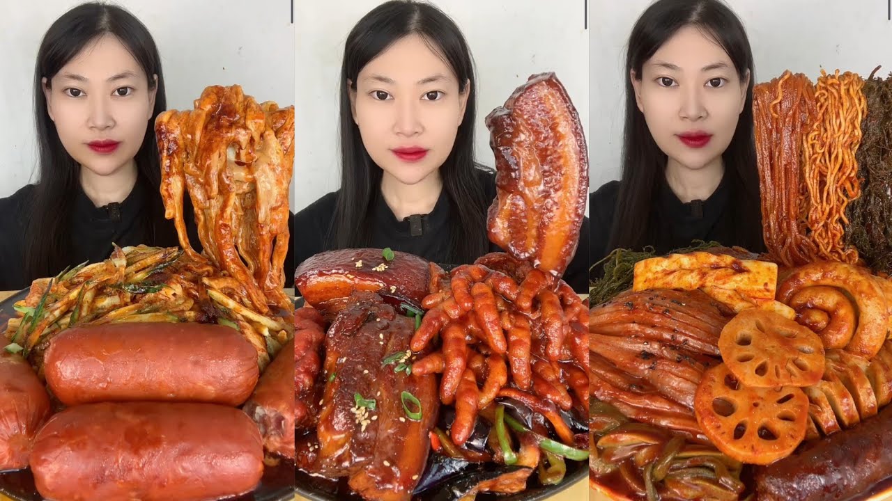 Eat spicy 🔥 🥵 noodles 🍜 with eggs 🤤 🥚 #mukbang #hotpot #yummiestfood