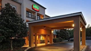 Courtyard Knoxville Cedar Bluff | Knoxville (TN), United States | Hotel Review 🌟