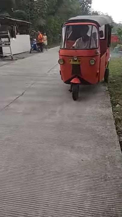 Bajaj klasik orange