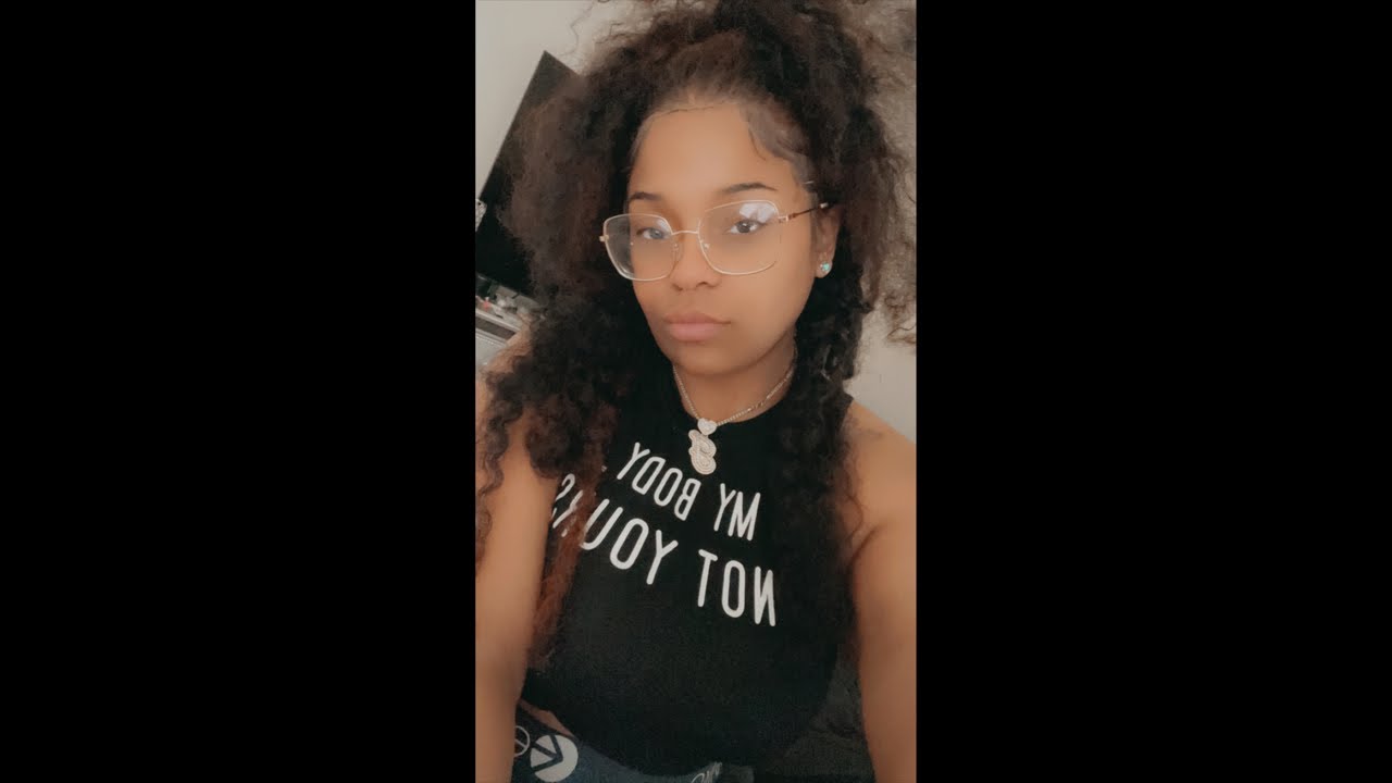 Waiting on my food - YouTube