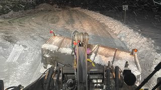 Timelapse #5, plowing snow in Sweden with Volvo L35G