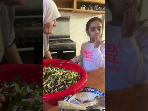مين بحب الفتوش فتوش حماتى اكسبلور Explore يابنت اكلات سريعه Mezherfamily Foodblogger Funny