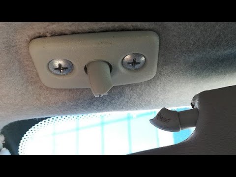 как снять козырек приора 2