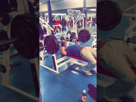 Bench Pressing 275x2 At 165lbs Whats A Spotter Youtube